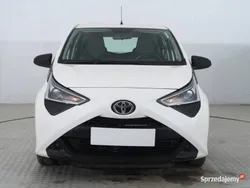 Biały Używany 2019 Toyota Aygo Hatchback | 29 999 zł (Uczciwa cena)