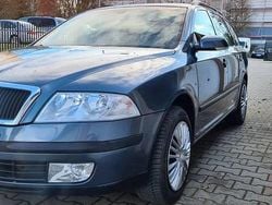 Grafitowy Używany 2006 Skoda Octavia Kombi | 12 000 zł (Uczciwa cena)