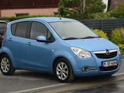 Niebieski (metalik) Używany 2014 Opel Agila Hatchback | 27 900 zł (Drogi)