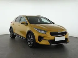 Żółty Używany 2021 Kia XCeed SUV | 91 999 zł (Dość drogi)
