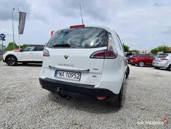 Biały Używany 2013 Renault Scénic III Bose Edition Minivan | 25 900 zł (Uczciwa cena)