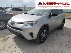 Srebrny Używany 2018 Toyota RAV4 SUV | 60 000 zł