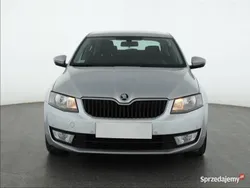 Srebrny Używany 2014 Skoda Octavia Hatchback | 27 999 zł (Dobra cena)