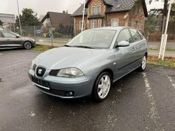 Szary (metalik) Używany 2006 Seat Ibiza Sport Hatchback | 8500 zł (Dobra cena)