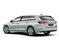 Srebrny pebble metalizowany Nowe 2025 Skoda Superb Selection Kombi | 215 450 zł (Uczciwa cena)