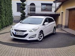 Biały (metalik) Używany 2013 Hyundai i40 Kombi | 29 900 zł (Dobra cena)