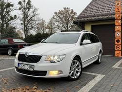Biały Używany 2011 Skoda Superb Kombi | 31 600 zł (Uczciwa cena)