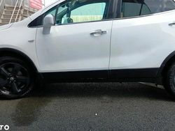 Biały Używany 2012 Opel Mokka Eco SUV | 28 000 zł