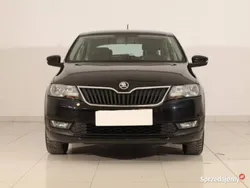 Czarny Używany 2018 Skoda Rapid Hatchback | 36 499 zł (Uczciwa cena)