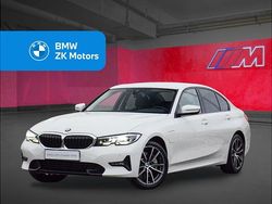 Biel alpejska Używany 2020 BMW 330e Shadowline Sedan/Limuzyna | 107 900 zł (Dość drogi)