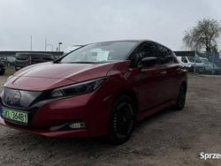 Bordowy Używany 2022 Nissan Leaf 360º Hatchback | 89 999 zł