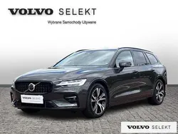 Szary Używany 2024 Volvo V60 Kombi | 179 000 zł (Uczciwa cena)
