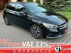 Czarny Używany 2020 Mercedes B180 Minivan | 76 000 zł (Uczciwa cena)