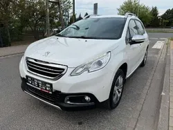 Inny kolor Używany 2015 Peugeot 2008 SUV | 35 300 zł (Dość drogi)