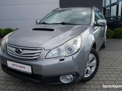 Srebrny Używany 2011 Subaru Legacy Kombi | 3900 zł