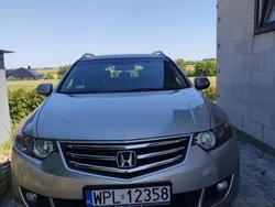 Srebrny Używany 2009 Honda Accord Kombi | 16 500 zł (Dość drogi)