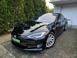 Czarny (metalik) Używany 2017 Tesla Model S Sedan/Limuzyna | 93 415 zł