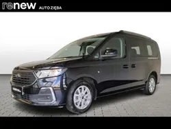 Czarny Używany 2022 Ford Tourneo Titanium Kombi | 109 900 zł