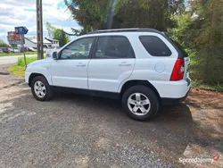 Biały Używany 2010 Kia Sportage 2 SUV | 22 900 zł (Uczciwa cena)
