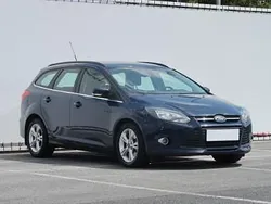 Niebieski Używany 2014 Ford Focus Kombi | 17 499 zł (Super Cena)
