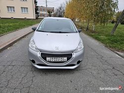 Srebrny Używany 2014 Peugeot 208 Hatchback | 20 499 zł (Uczciwa cena)