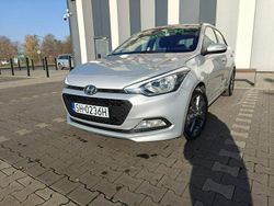 Srebrny Używany 2017 Hyundai i20 Hatchback | 36 900 zł (Uczciwa cena)