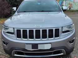 Srebrny Używany 2014 Jeep Grand Cherokee Limited SUV | 54 500 zł (Uczciwa cena)