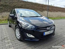 Czarny (metalik) Używany 2013 Hyundai i30 Hatchback | 26 900 zł (Uczciwa cena)