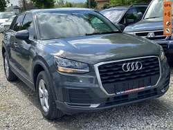 Szary Używany 2017 Audi Q2 Sport SUV | 67 500 zł