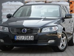 Szary Używany 2015 Volvo V70 Kombi | 33 900 zł