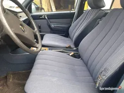 Używany 1987 Mercedes 190 | 9999 zł