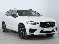 Biały Używany 2019 Volvo XC60 SUV | 119 999 zł (Dość drogi)