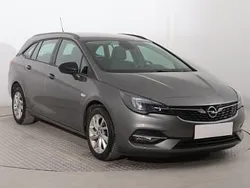 Szary Używany 2021 Opel Astra Kombi | 47 999 zł (Uczciwa cena)