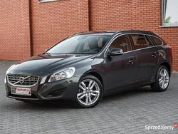 Grafitowy Używany 2011 Volvo V60 Kombi | 33 900 zł (Uczciwa cena)