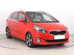 Czerwony Używany 2014 Kia Carens Minivan | 40 999 zł (Uczciwa cena)