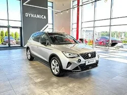 Srebrny (metalik) Używany 2024 Seat Arona FR SUV | 103 700 zł (Uczciwa cena)