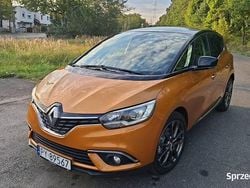 Pomarańczowy Używany 2017 Renault Scénic IV Minivan | 45 500 zł (Dość drogi)