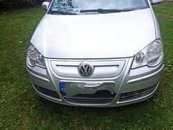 Srebrny Używany 2009 VW Polo Trendline Hatchback | 6500 zł (Uczciwa cena)