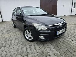 Czarny Używany 2009 Hyundai i30 Hatchback | 15 900 zł (Uczciwa cena)