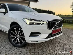 Biały Używany 2020 Volvo XC60 Inscription SUV | 128 900 zł (Uczciwa cena)