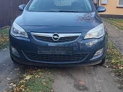 Niebieski Używany 2012 Opel Astra Kombi | 12 999 zł (Super Cena)