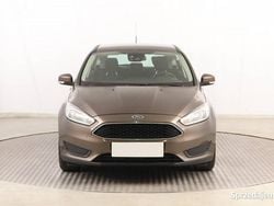 Brązowy Używany 2016 Ford Focus Hatchback | 37 499 zł (Uczciwa cena)