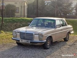Złoty Używany 1976 Mercedes W115 Sedan/Limuzyna | 14 800 zł