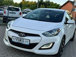 Biały Używany 2012 Hyundai i30 Hatchback | 29 900 zł (Uczciwa cena)