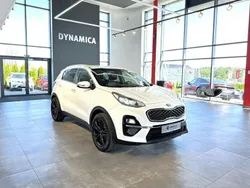 Biały Używany 2018 Kia Sportage 2 SUV | 64 900 zł (Uczciwa cena)