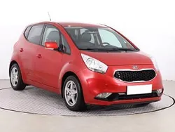 Czerwony Używany 2018 Kia Venga Hatchback | 45 499 zł (Uczciwa cena)