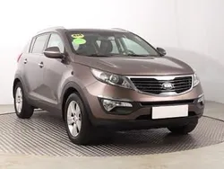 Srebrny Używany 2012 Kia Sportage SUV | 40 499 zł (Uczciwa cena)
