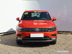 Pomarańczowy Używany 2016 VW Tiguan SUV | 82 999 zł (Drogi)