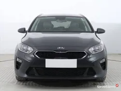 Szary Używany 2020 Kia Ceed Kombi | 57 999 zł (Dość drogi)