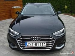 Czarny (metalik, perła) Używany 2020 Audi A4 Ambiente Kombi | 105 900 zł (Dość drogi)
